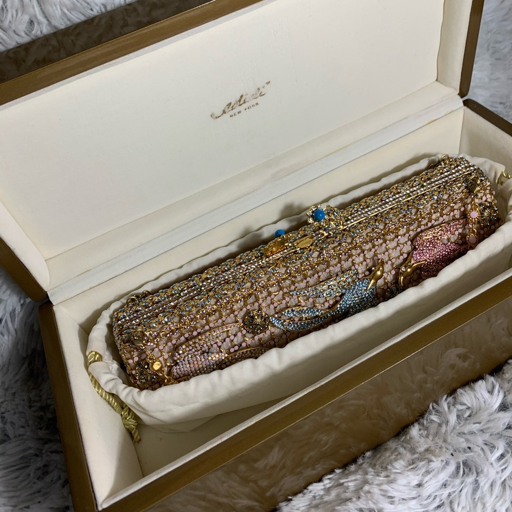 Edidi Crystal Mesh Clutch